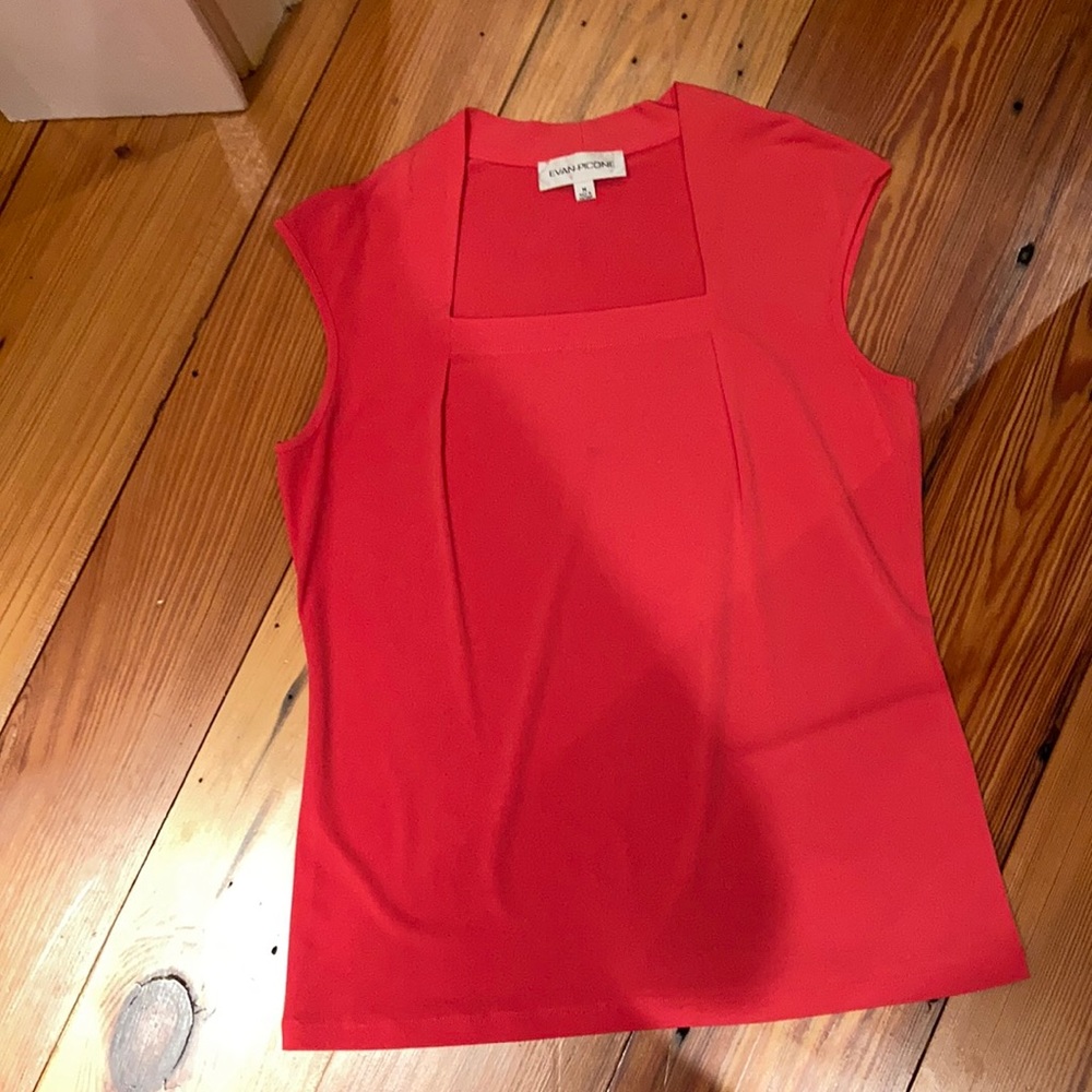 Elegant Evan Picone Top - Light Coral - M